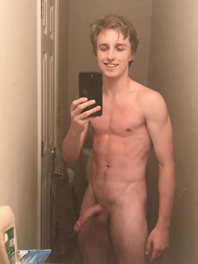 straightbaitedguys:  Always loved a guy in briefs and a dorky smile.   Follow me