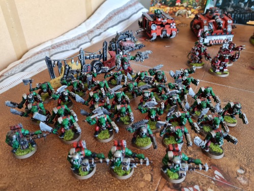  Here is my (currently) finished, painted and based Ork collection!I started collecting an Ork army 