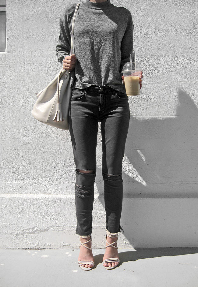the-streetstyle:  Parker Smithvia 1finedai 