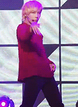 joonibun:  brosbeforeseunghos:  Lee Joon’s tummy and shoulder appreciation (다시