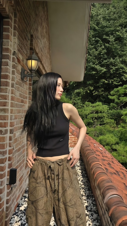 Kazuha ( Le Sserafim)