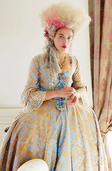 borgiapope:Harlots Appreciation WeekDay 3: Favorite Costumes