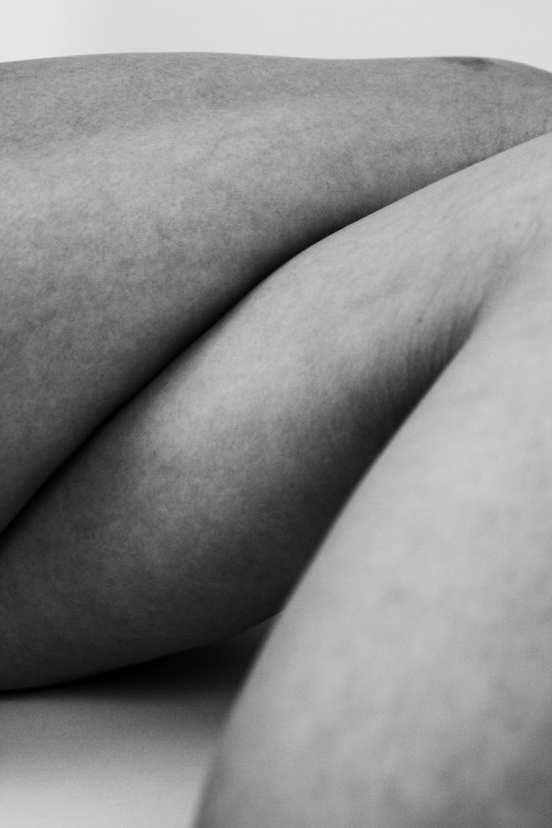 XXX rejouir:  Legs (by [erinalise])  photo