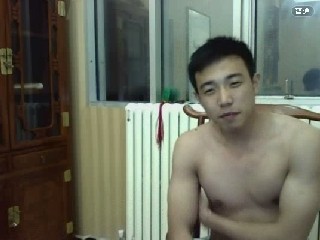mantop10691:  很man身材又好的武警休假視訊大解放