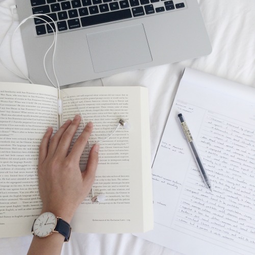 alicethinks:  april 5 // taking notes for asian american history - I can’t believe so much of 
