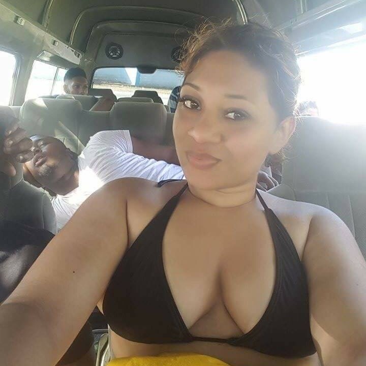 5starblinga:  trinifock:  Denzil get through in the life  Barbie girl … That pussy