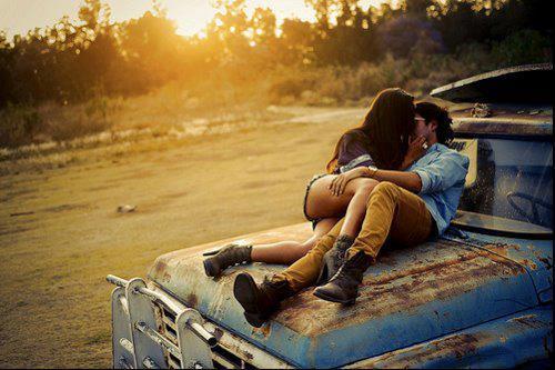 meandyouforeverandever:  Álbum sin título on We Heart It. http://weheartit.com/entry/47480004/via/always_in_love