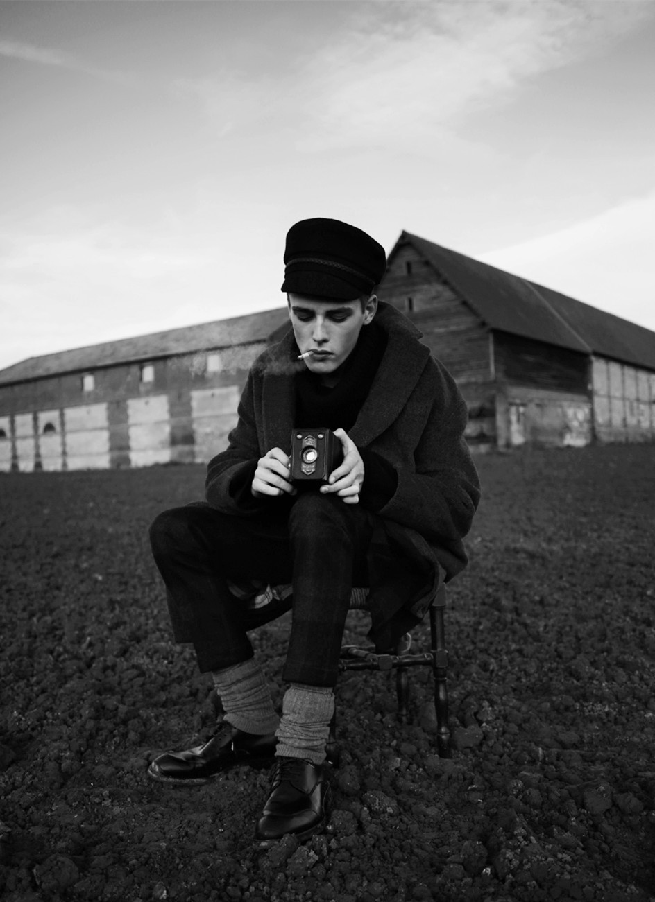 l-homme-que-je-suis:  Billy Vandendooren in “Bohemian Youth” Photographed by Fanny