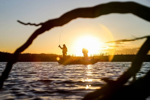 @rory_patterson_ and @petegoodro getting in some last minute casts as the lighting fades in Cuttyvil