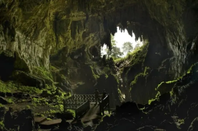 tunashei:Caves are weirder and more varied adult photos