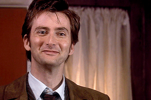 Doctor Who | 2.00 - "The Christmas Invasion"