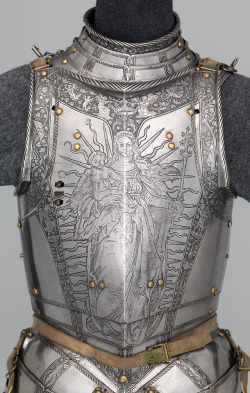 historyarchaeologyartefacts:Armor of Ferdinand