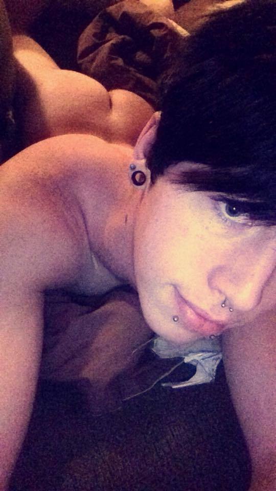 nakedteentwinks:  Jacob Austin