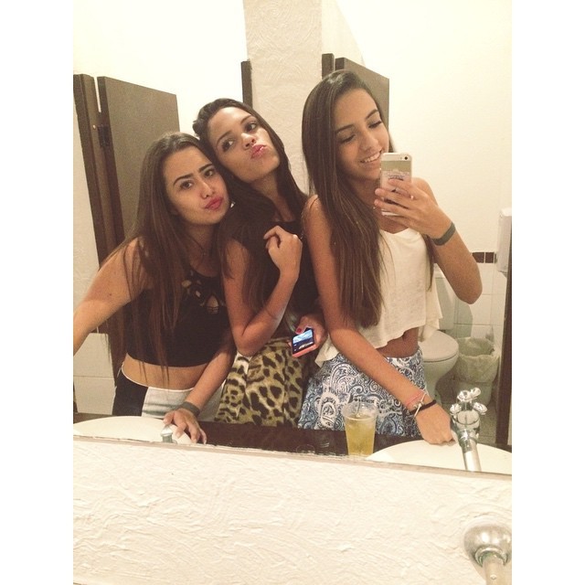Sempre nós três!!! 💗 #sófalambosta #voltasunrisekkk #ounão #euamotanto (em