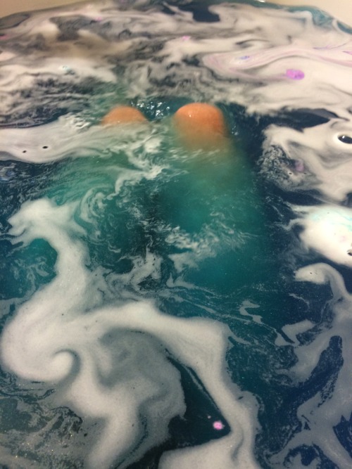 riichshawty:  Bath time