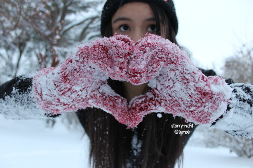 g00d-byes:  starry-niqht:  i love you all <3 whut am i even looking at ig: starry.niqht ♡      (via TumbleOn)
