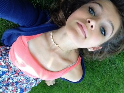 safetyslut:  theyrejustghoststonight:  Grass selfies all day e’ry day safetyslut imma delete this soon but  YOURE SO BEAUTIFUL PLEASE DONT DELETE THIS EVERYONE NEEDS TO SEE YOUR DARLING FACE AND PERFECT COMPLEXION AND GORGEOUS EYES OH MY GOODNESS GRACIOUS