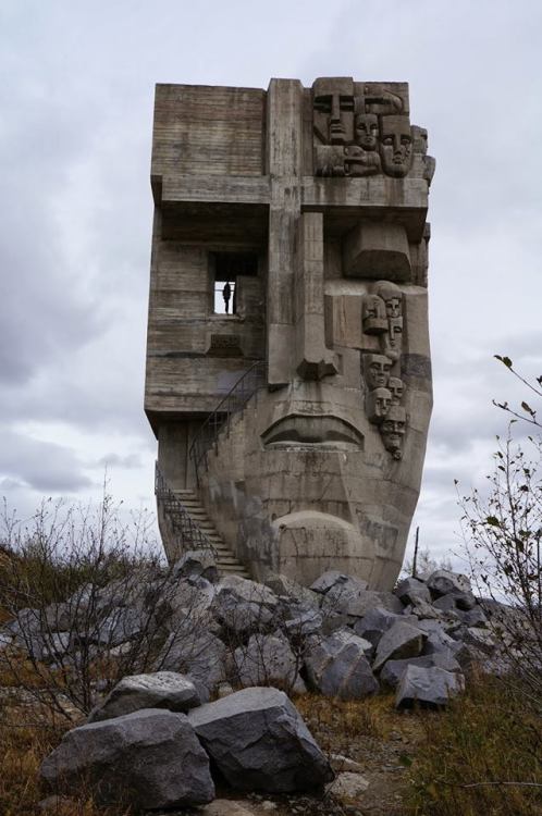 mutant-distraction: Mask of Sorrow (Russian: Маска скорби, Maska skorbi) is a monument perched on a 