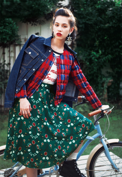 水原希子 (Kiko Mizuhara): SLY - Winter 2014!