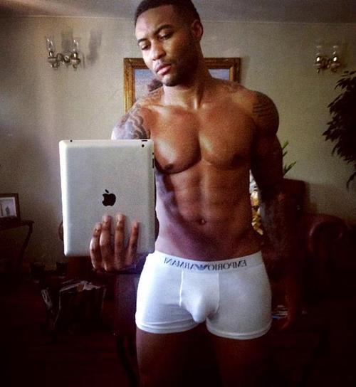   Chadoy Leon   