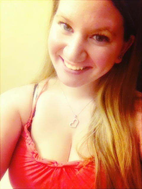 pick-me-up-i-need-you-so-badxx:  I love me some 80 degree weather (: 