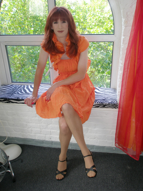 horny-babes-crossdressing:  Sissy