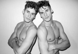 brothertobrother:  Patriota twins