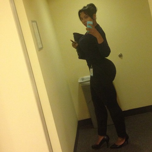 smashbroscentral: jazziedad: pervypriest: blackpantha: amsoserious: www.postingbadhoes.c