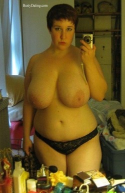 Chubby and BBW selfpics