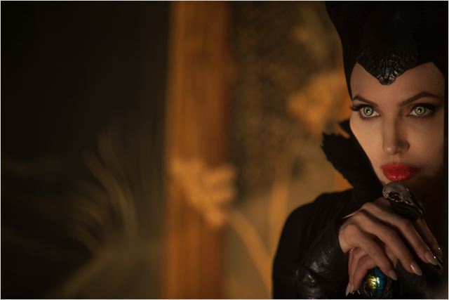 Angelina jolie maleficent movie