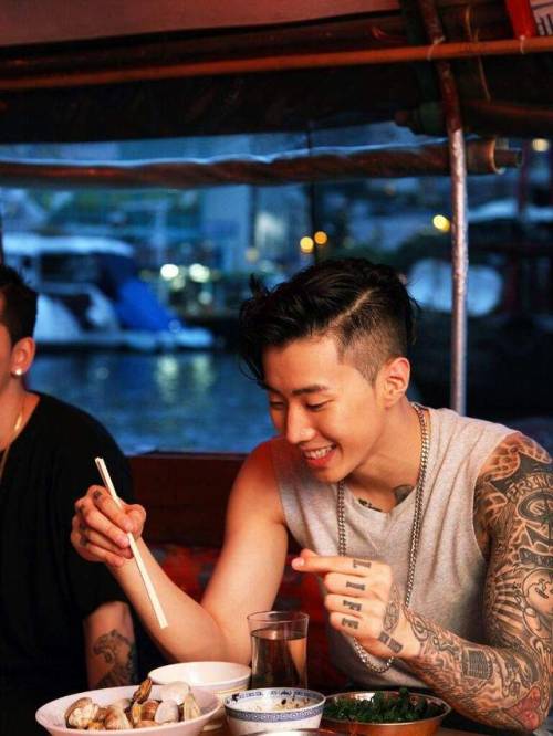 kpopidolseating: say what you will but you can’t deny that Jay Park is extremely attractive