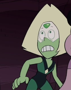 peridotarchives:  that hits the perispot   she is just so precious! &lt;3 &lt;3 &lt;3