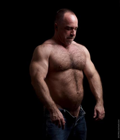 Bears, daddy, handsome older man, mature man