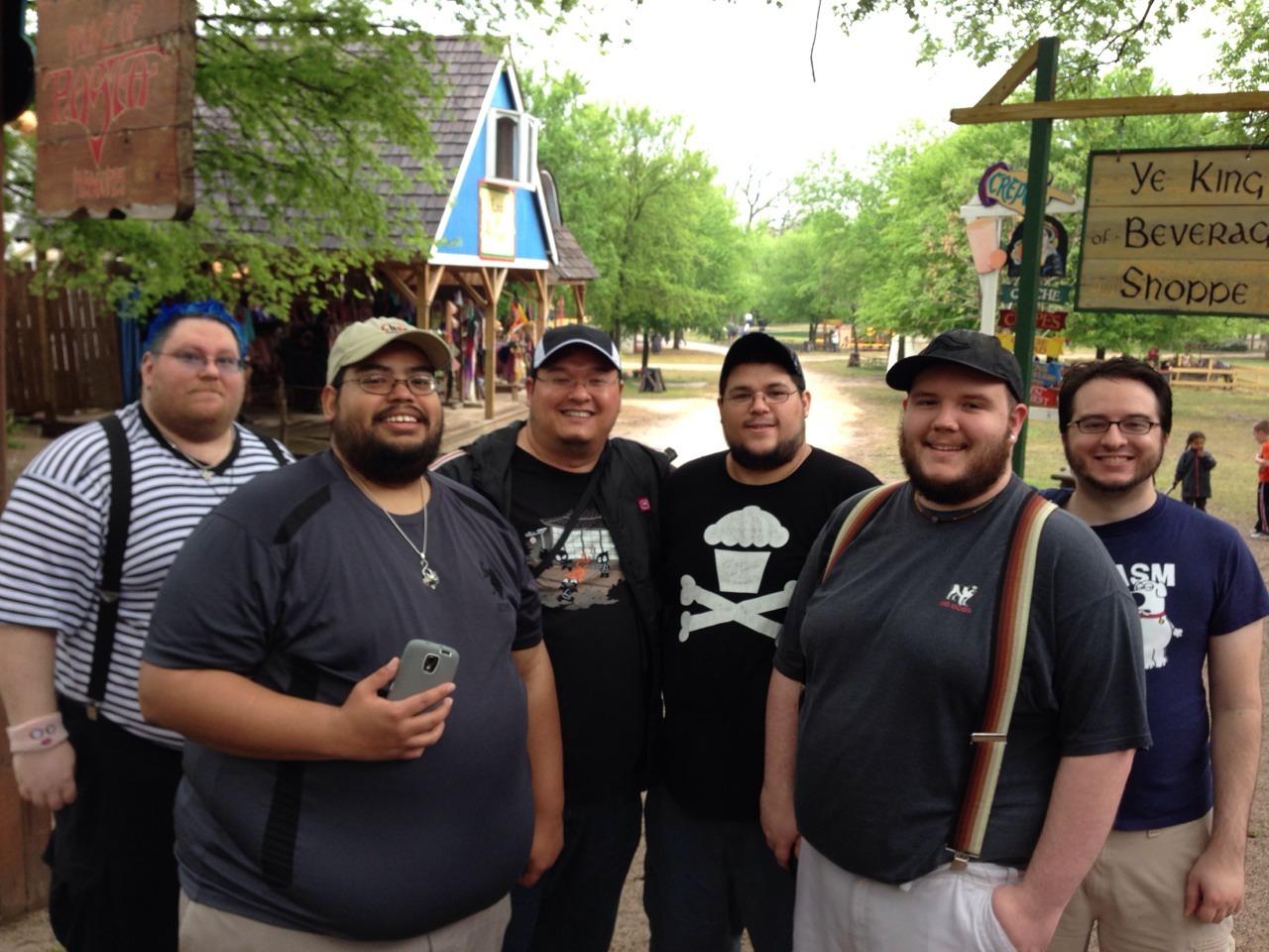 adiposexxxl:  megabaerchen:  bearinark:  rhynotx:  Spent the day at Scarborough Faire