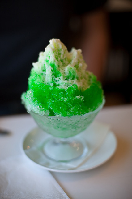 kakigori by mattb_tv on Flickr.