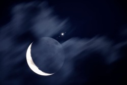 astronomyblog:  Crescent Moon and Jupiter  by: Cristian Fattinnanzi  