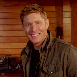 warriorcas:    “You’re laughing - I can hear you!” – season eight gag reel  