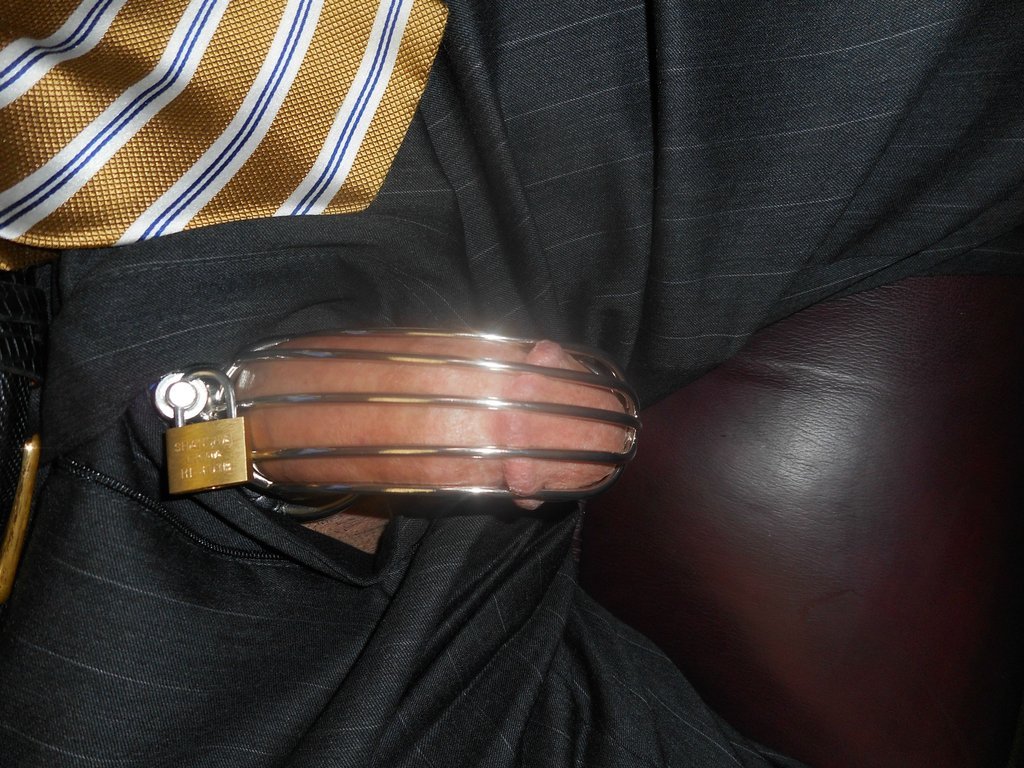 hot-bdsm:  My favorite pet followed my demands at work today. He’s such a good