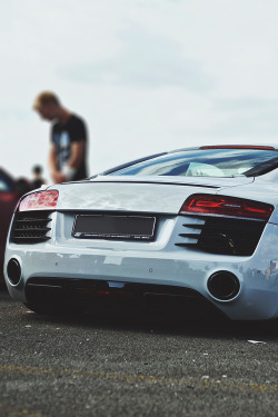 wormatronic:  Audi R8 | More 