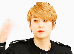 b2st-nes:  Yong Junhyung The Fanning Pro 