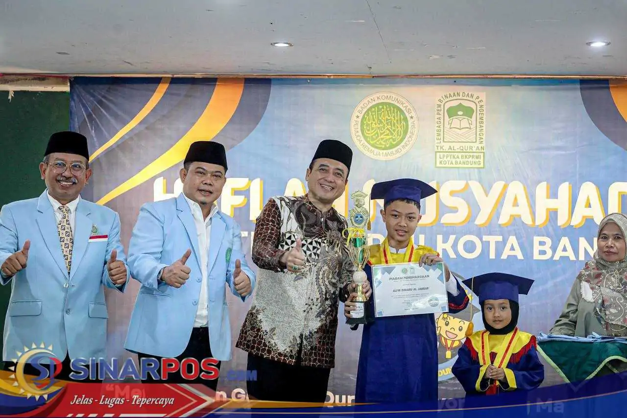 Wisuda Akbar Santri TKA-TPA, Erwin: "Mereka Adalah Aset Kita di Akhirat"