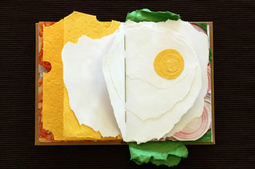 kingpin007-blog:   Pawel Piotrowski has designed this really cool “Sandwich Book.” 