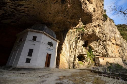 The sinner&rsquo;s refugeHiding inside a cave mouth in an Italian mountain gorge is a beautiful 