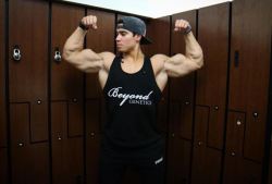 dafyddbach:  The biceptastic Keiran McBay, he certainly like working those arms, but the hard work pays off.For more muscle hunkery follow @dafyddbach