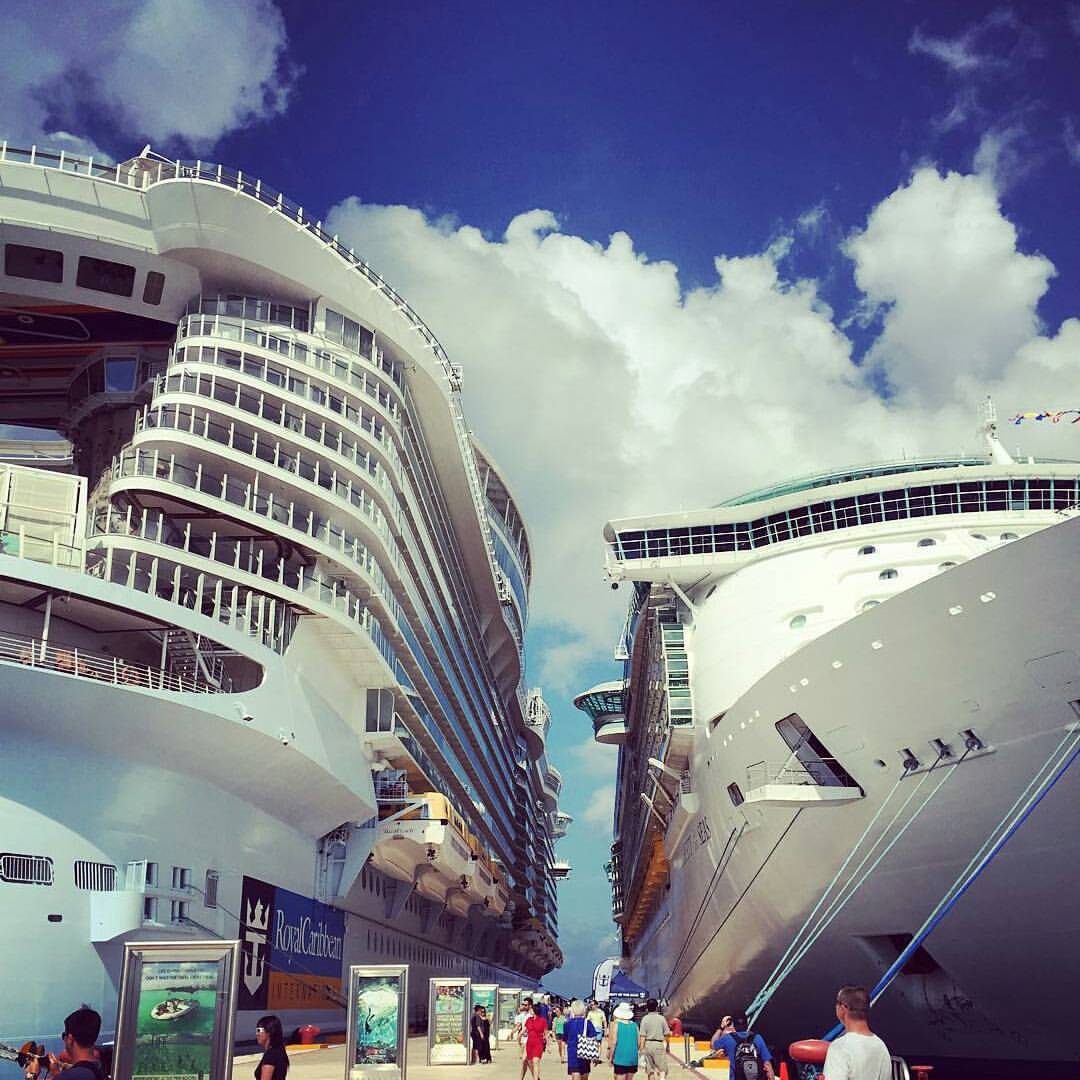 #Repost @jeffreyhendren・・・What a shot!!! Wowwwwww!It’s the great cruise ship canyon!#libertyoftheseas #allureoftheseas #RoyalCrewlife #royalyes #shiplife #crazycruises #crociere #crociera #havingfun #cruiselife #cruiseship #picoftheday #f4f...