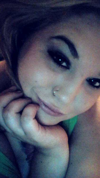 sugarspiceanxiety:  Will Reblog again in the morning if I am still feeling as confident.  Hella stoned and Hella feelin’ myself 👑💟  Hella sexy