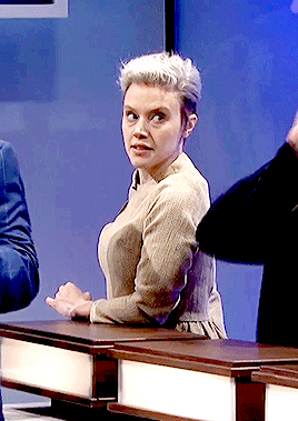 For Dear Life - Kate McKinnon as Frances McDormand tickles ...