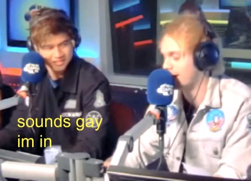 independentassbitch:5sos + incorrect quotes