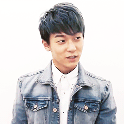 jeonjam-deactivated20180304:  L.Joe in blue 