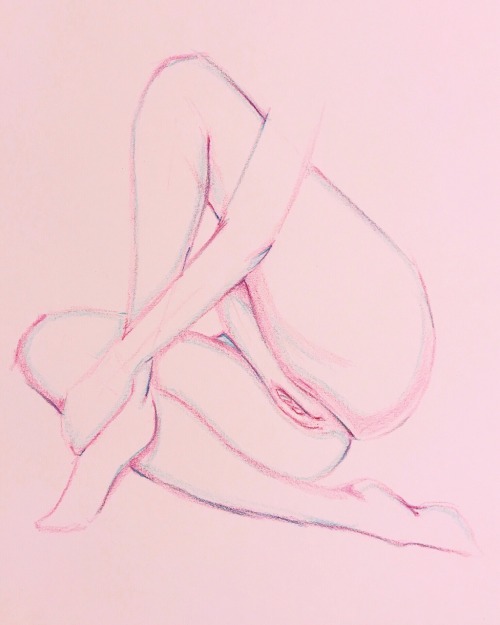 ismaelguerrier:  Sketch (Color pencil on paper) Instagram: ismael.guerrier.art
